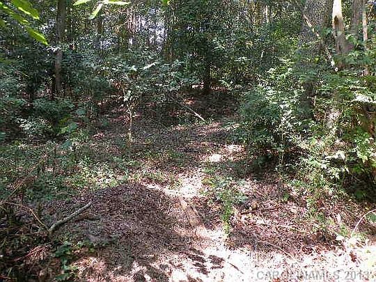 3rd image of 8716 Sharonbrook Dr
