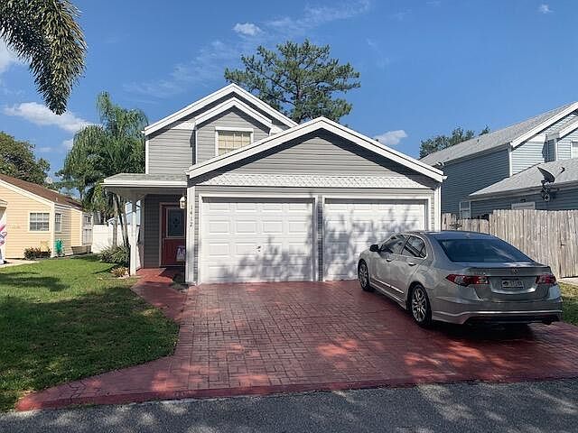 1st image of 1412 Amaryllis Ln