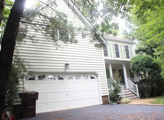 2nd image of 10820 Hurley Ct
