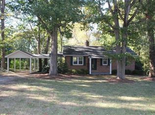 2011 Beeson Rd, Oak Ridge, NC 27310