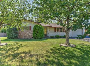 1711 SW 17th St, Redmond, OR 97756