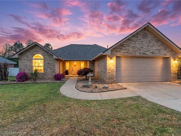 9712 E Pointe Dr, Fort Smith, AR 72903