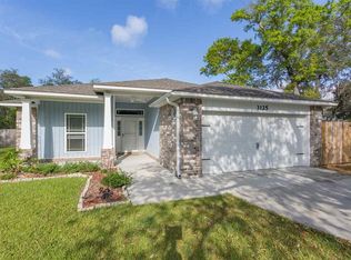 3125 Lynn Dr, Navarre, FL 32566