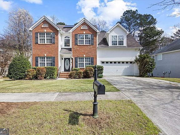 2nd image of 1380 Commonwealth Ln