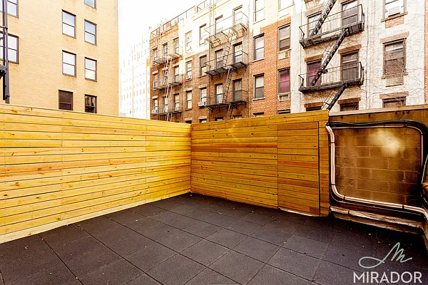 Rented by Mirador Real Estate | media 16