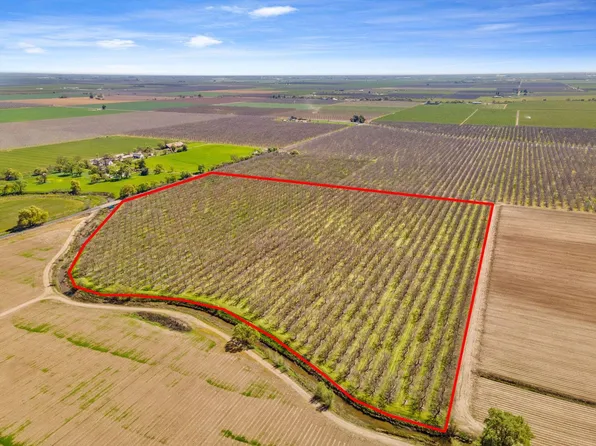 3591 S Hewitt Rd, Linden, CA 95236