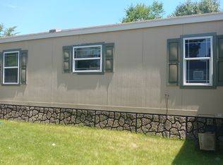 2404 Garnet Ave, Riverton, WY 82501