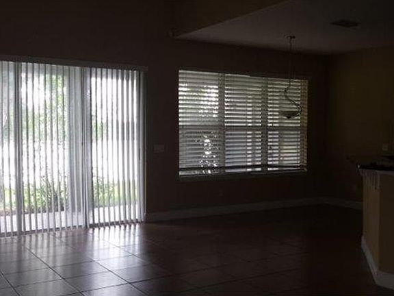 3rd image of 1209 Piedmont Lakes Blvd