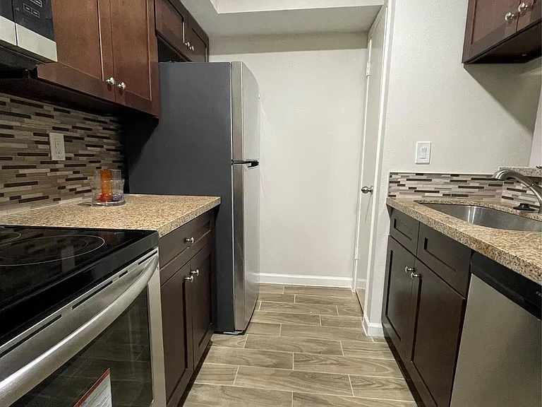 9350 Country Creek Dr #74 — Photo 8