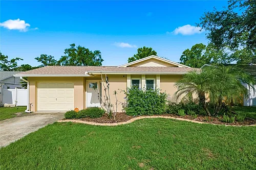 2914 Cypress Green Dr Photo 1