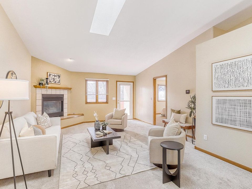 1st image of 2367 Northbrook Dr