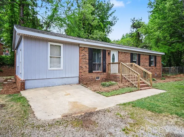 1797 Drywood Cir, Lancaster, SC 29720