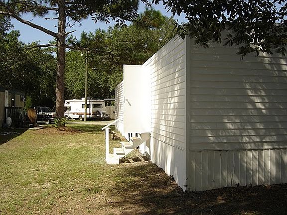 4th image of 1867 Banberry Way