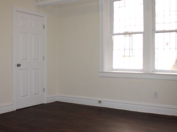 2nd image of 340 Fairmount Ave #7005