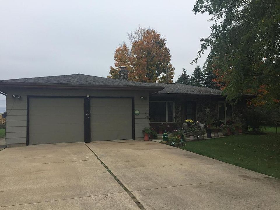 1st image of 24444 Emu Ave