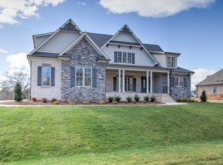 8511 Parkchester Pl, Oak Ridge, NC 27310