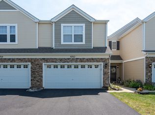 6762 Slate Dr, Carpentersville, IL 60110