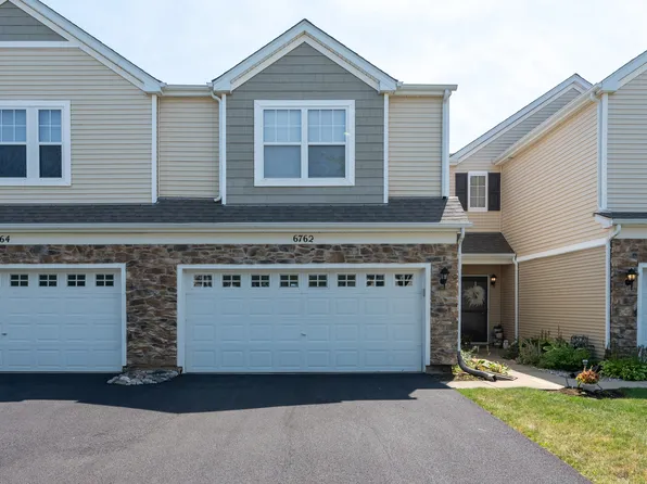 6762 Slate Dr, Carpentersville, IL 60110