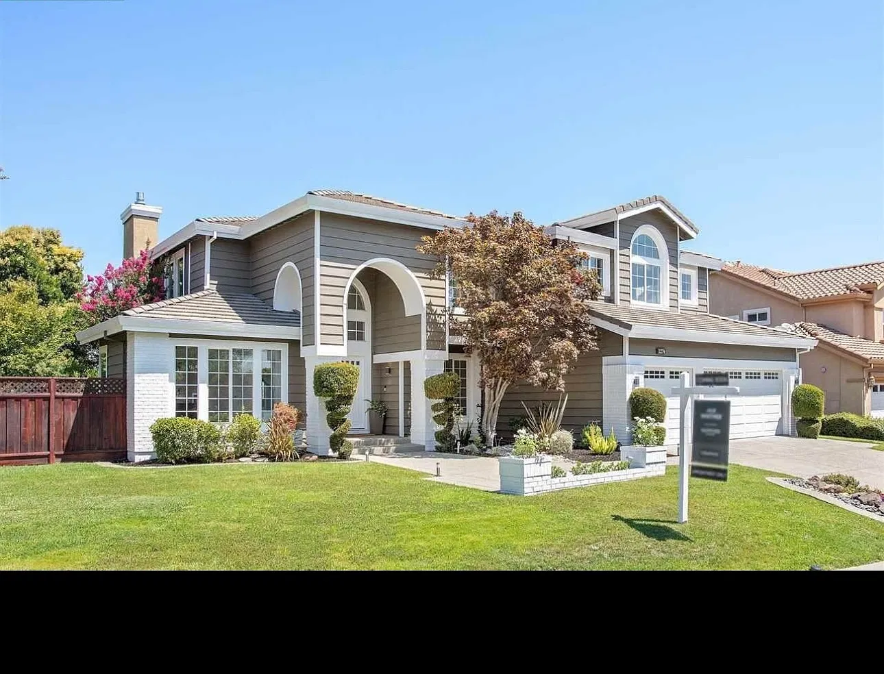 1274 Sunrise Ridge Dr — Photo 2