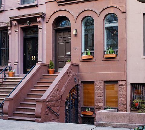 2nd image of 145 W 87th St