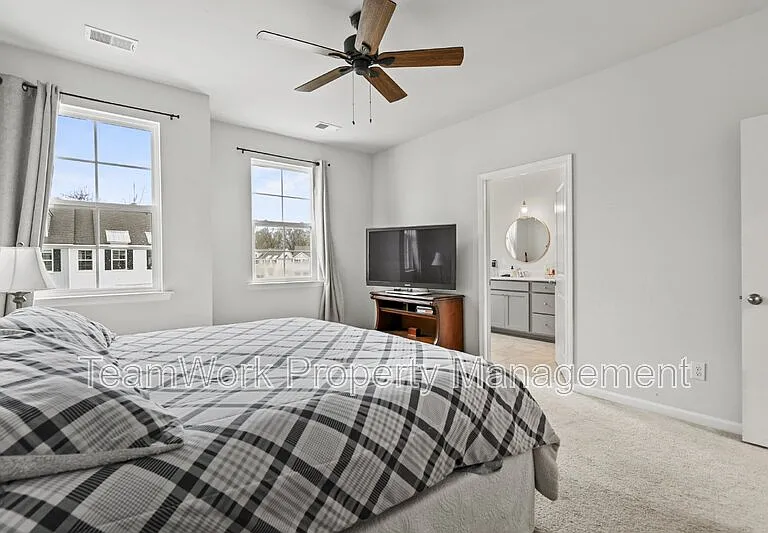 306 Spindlewood Way — Photo 21