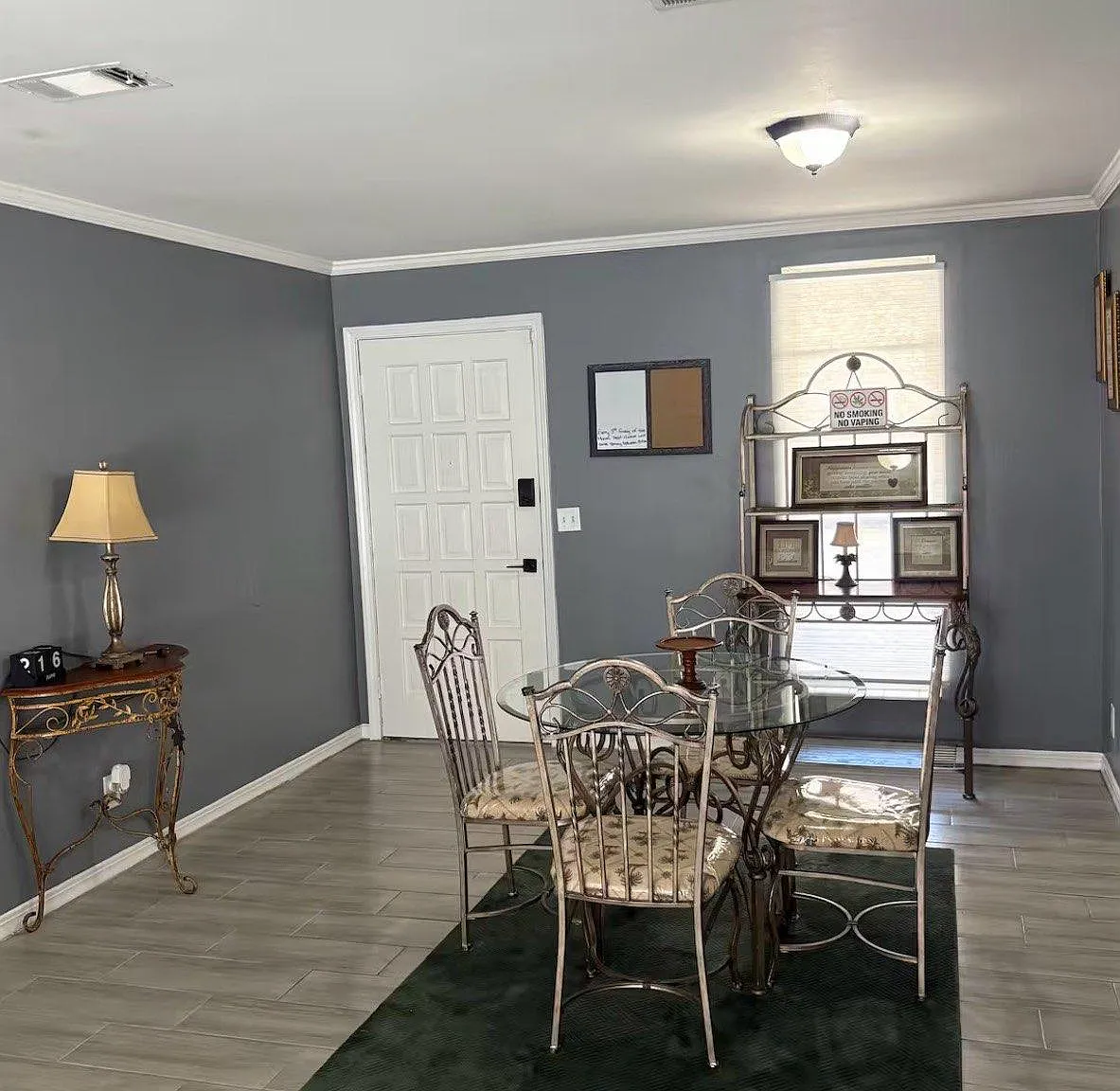 2 bed, 2.0 bath, 1180 sqft, $1,165 — Photo 2