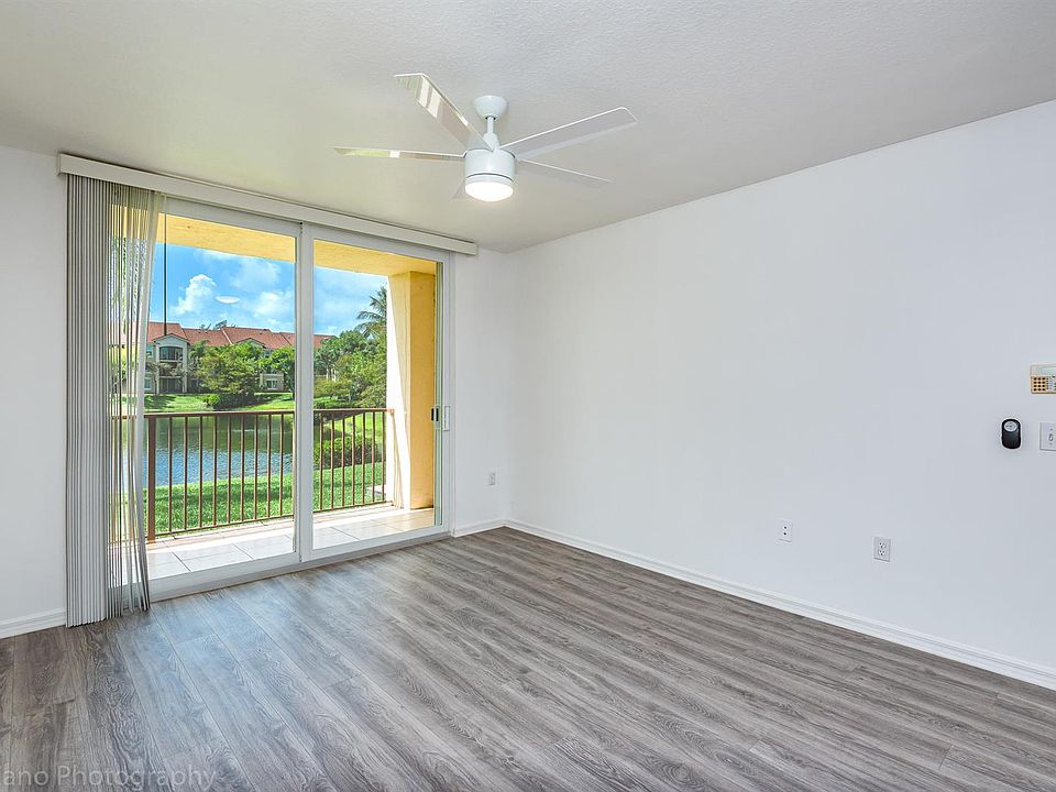 1st image of 506 Villa Cir #506