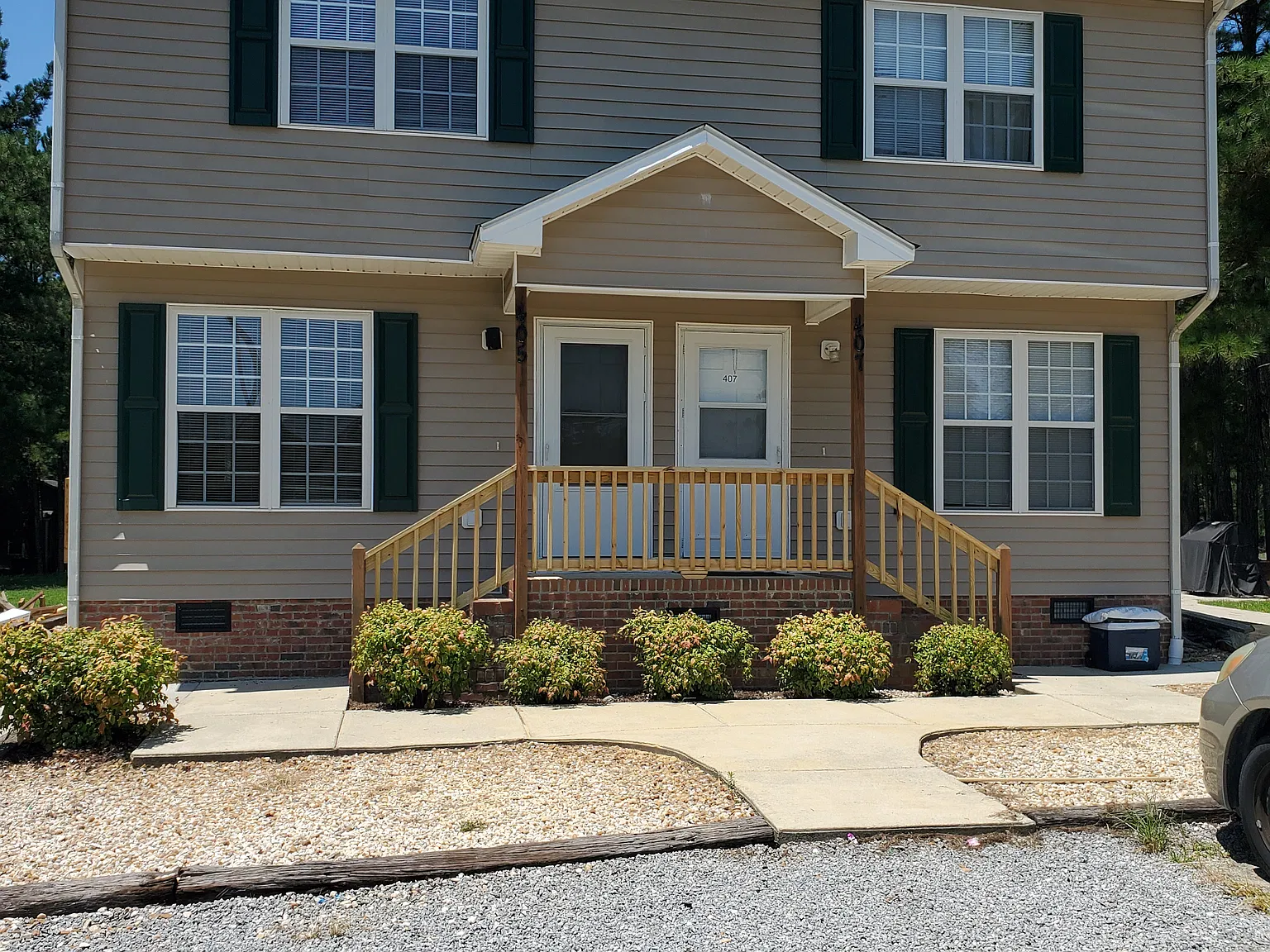 2 bed, 1309 sqft, $1,525 — Photo 1