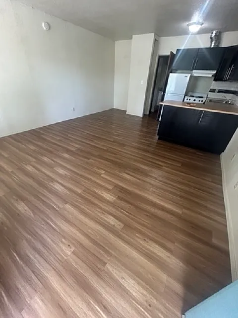 1525 22nd Street — Photo 3