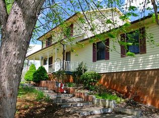 442 Whitson Branch Rd, Bakersville, NC 28705