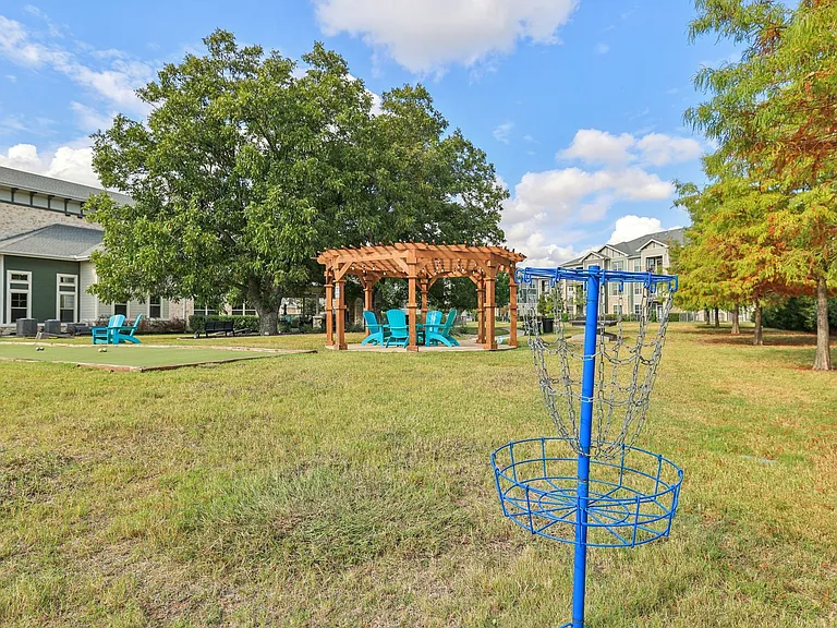 North Creek Apartments in Hutto, Texas