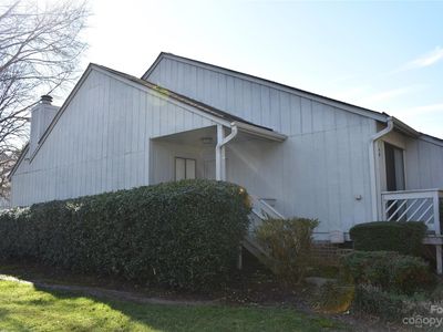100 Willow Run Dr APT 11, Gastonia, NC, 28056