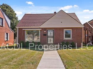 8215 W Burleigh St, Milwaukee, WI