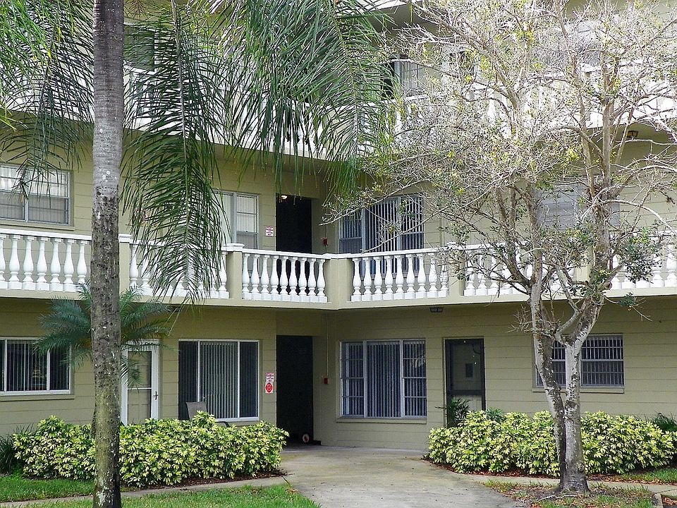 1st image of 2427 Finlandia Ln APT 11