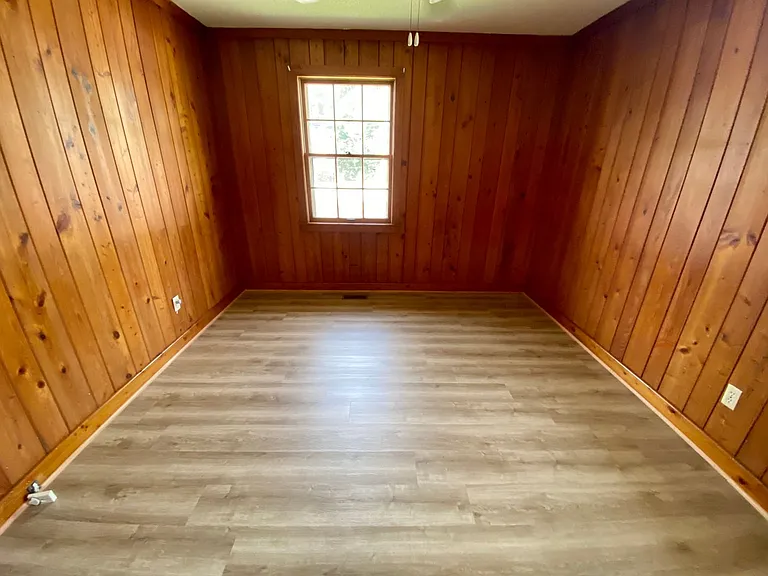 1564 Lonsford Dr — Photo 13