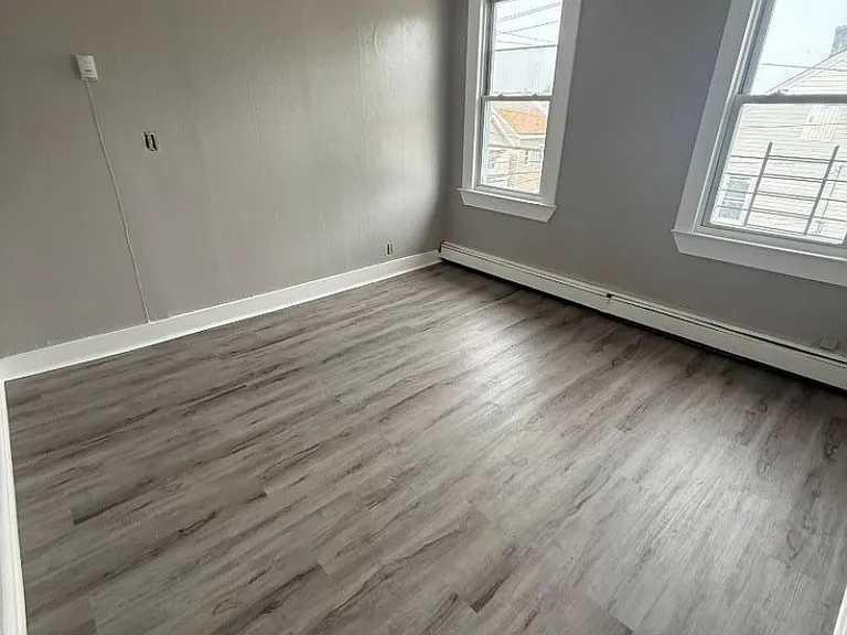 71 Highland St #3 — Photo 5