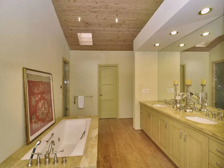 5537 Round Meadow Rd — Photo 10