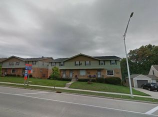 12131 W Bluemound Rd, Wauwatosa, WI 53226