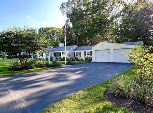 145 Coldbrook Rd, Warwick, RI 02888