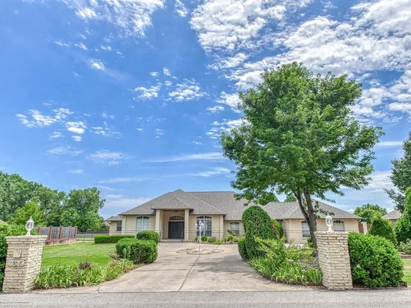 1508 SW 35th St, Moore, OK 73160