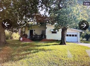 314 Azalea St, Lake Jackson, TX 77566