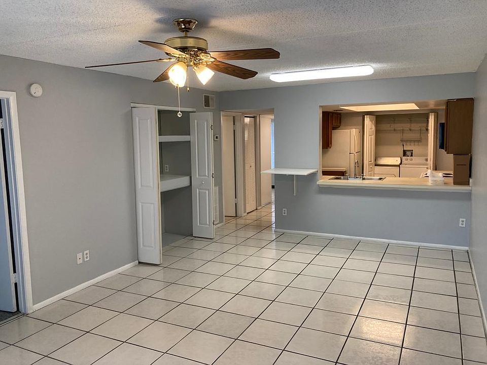 1st image of 4372 White Pine Ave #3