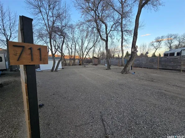 711 Ash BAY, Crooked Lake, SK S0G 2B0