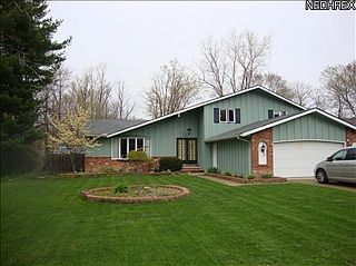 2nd image of 16045 Squirrel Hollow Ln
