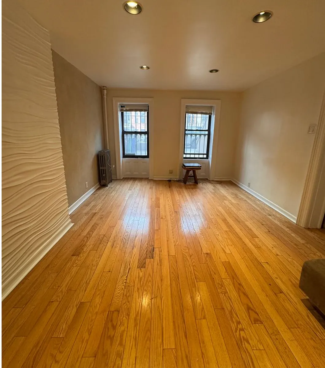 Building Photo - 386 Sterling Pl #1