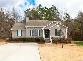 464 Henwood Ct, Fuquay Varina, NC 27526