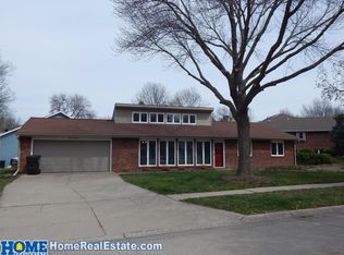 1200 Campfire Cir, Lincoln, NE 68512