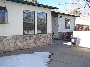 2nd image of 3901 Crestridge Dr