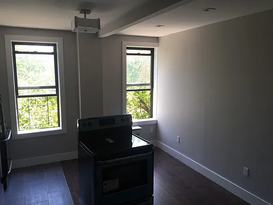 Rented by Abba Realty Associates INC | media 25