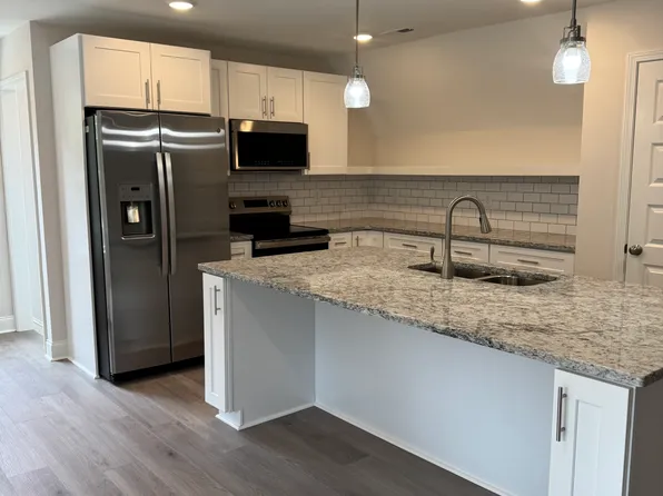 107-109 Black Cloud Dr, Louisburg, NC 27549